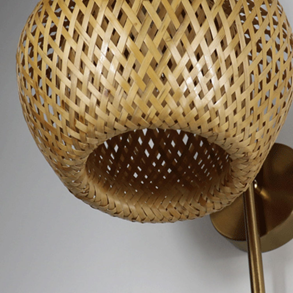 Rattan Wall Lamps Boho Vintage Farmhouse Wall Lamp Wall Sconces Hand-Woven Bamboo E27 Decorative Wall Light Indoor Gold Wall Lighting Fixture For Bedroom Study Room Office