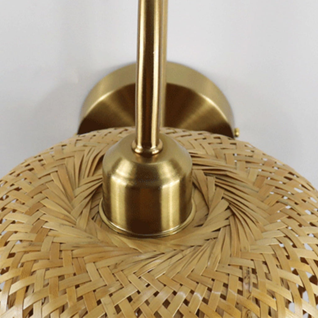 Rattan Wall Lamps Boho Vintage Farmhouse Wall Lamp Wall Sconces Hand-Woven Bamboo E27 Decorative Wall Light Indoor Gold Wall Lighting Fixture For Bedroom Study Room Office